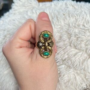 Vtg Vogue Ring